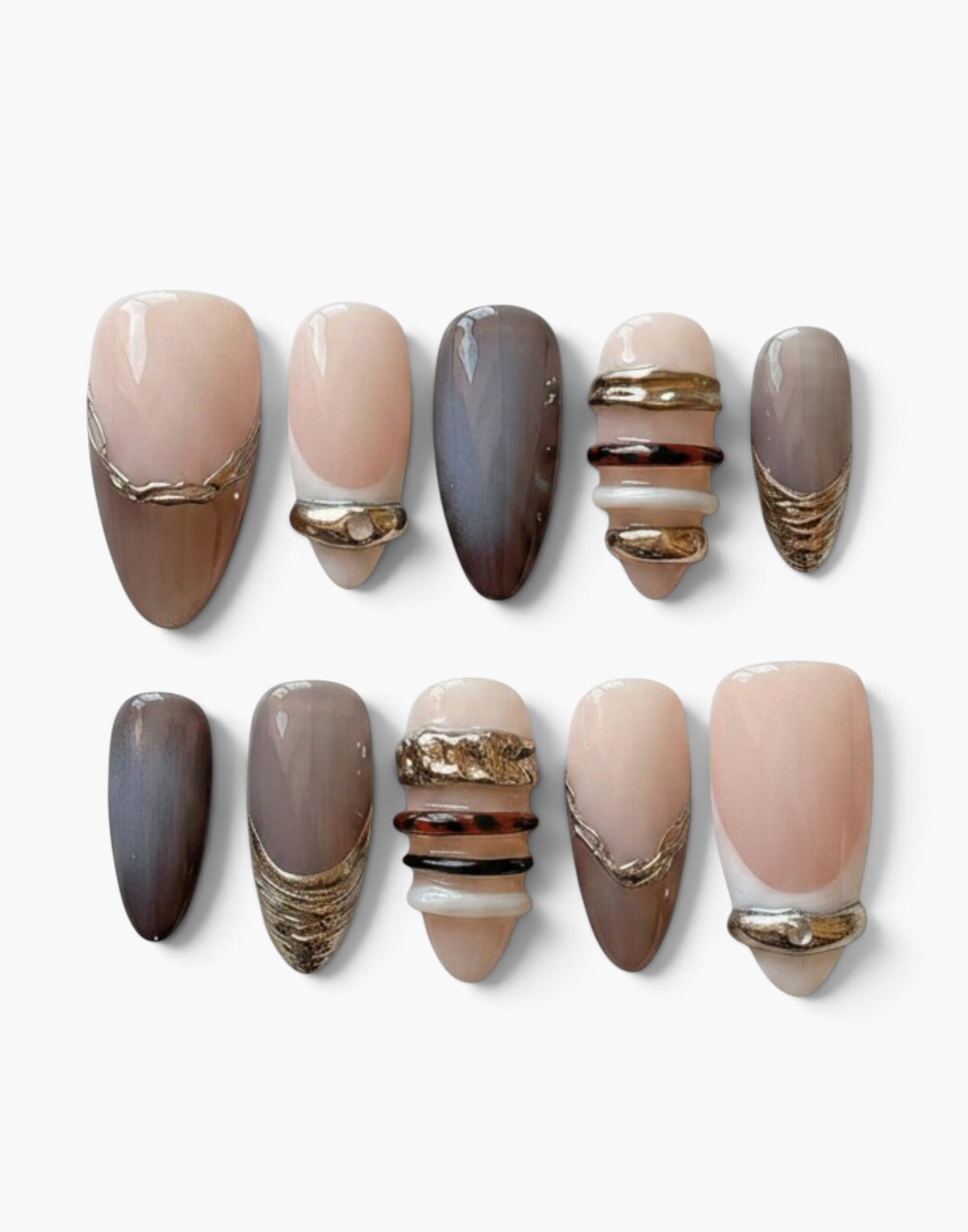 Set de 10 faux ongles Cherry Rouge Bronze Mirage en forme amande avec dégradés bronze, cuivre et accents dorés brillants